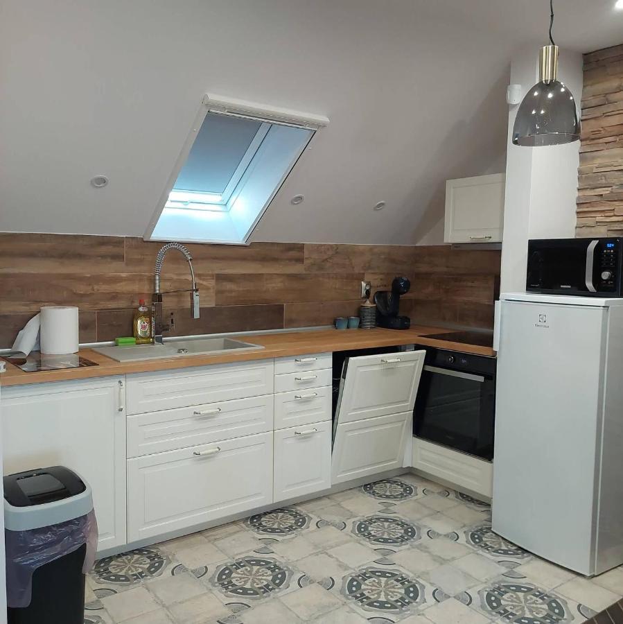 Dr Becsey Luxury Apartman Bekescsaba Exterior foto